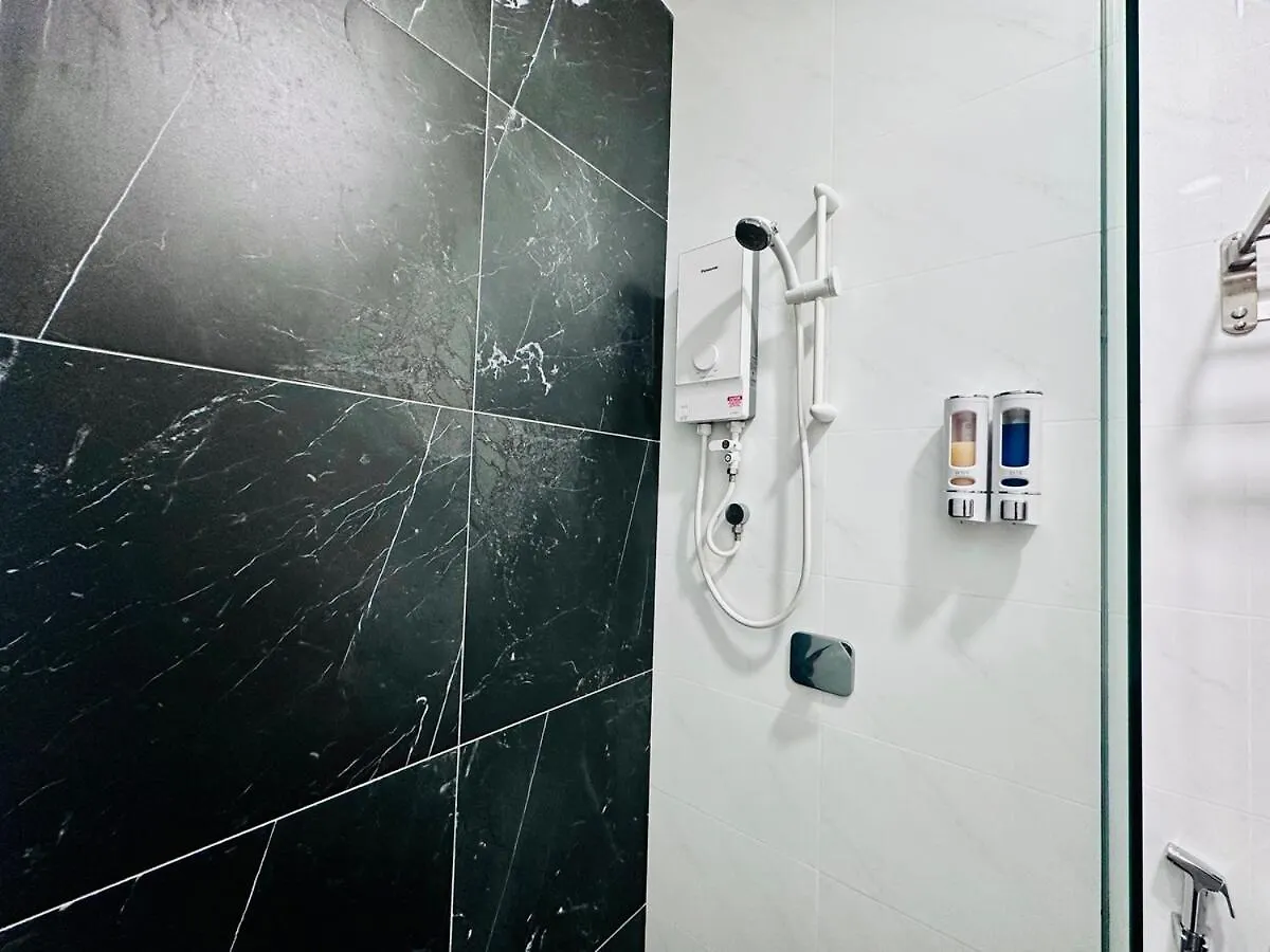 Spacious 2Br Suite For 5-7 Pax 乔治敦